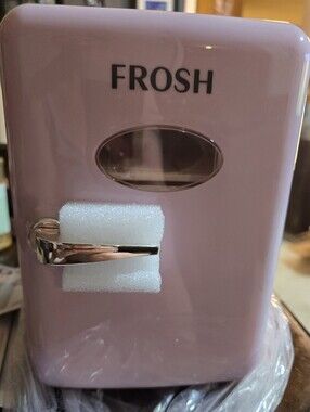 Mini Refrig For Desk Or Travel